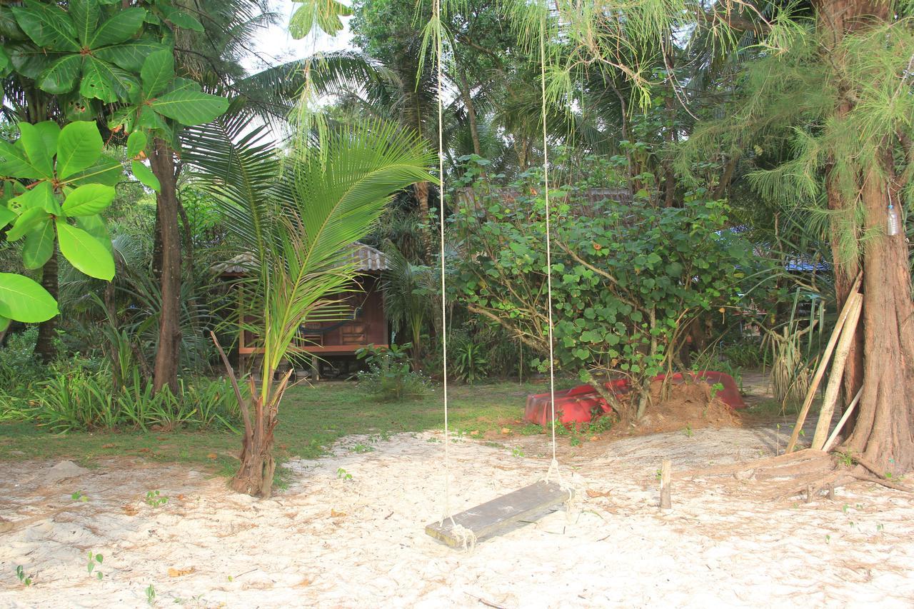 Hornbill Hut Hotell Koh Phayam Eksteriør bilde